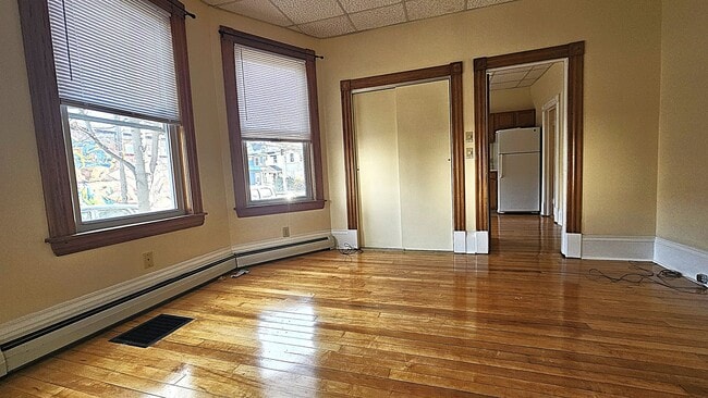 Photo - 234 Pearl St Unit APT 4