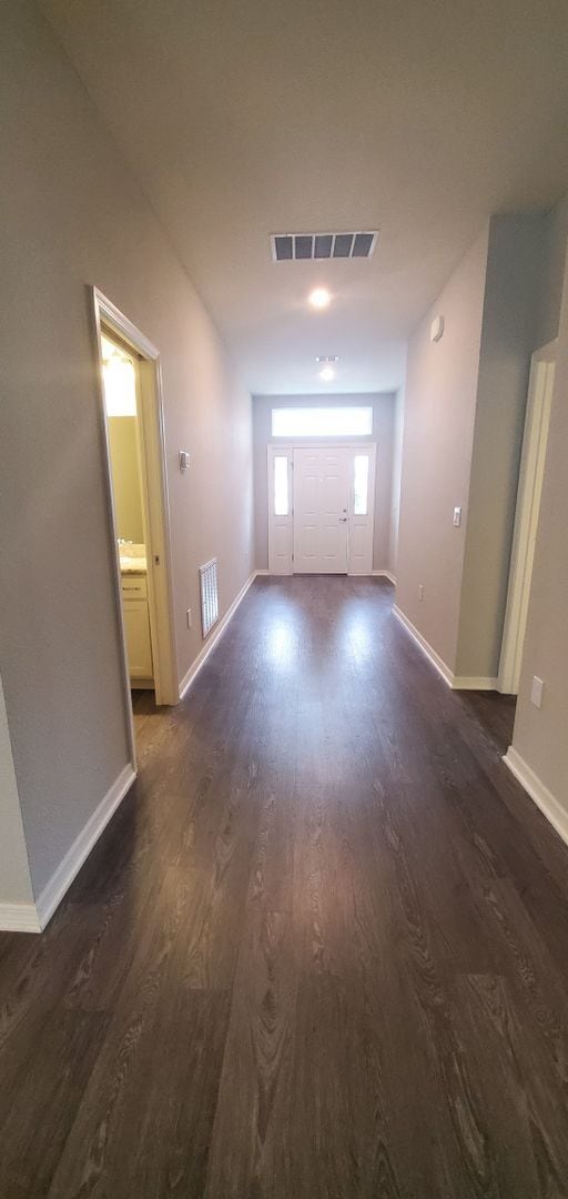 Photo - 4-Bedroom, 2.5-Bathroom in Winter Haven