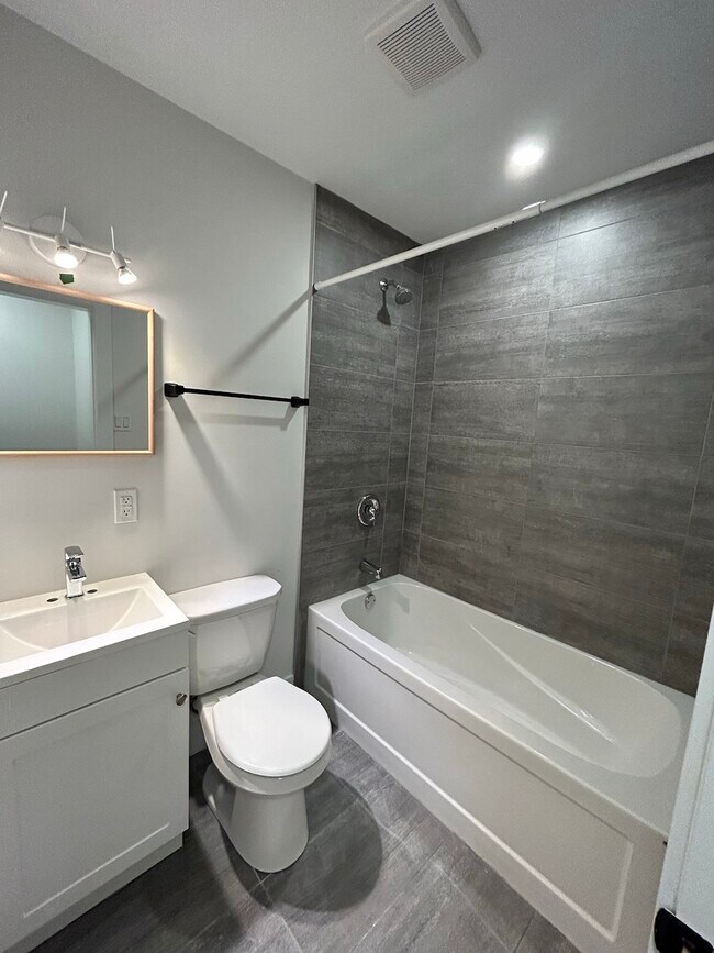 Photo - 104 Pinecrest Dr