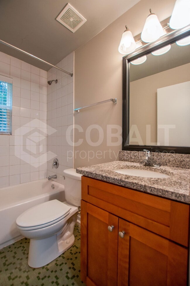 Photo - 271 Glen Iris Dr NE Unit 6A