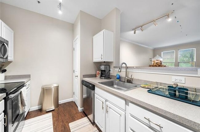 Photo - Exchange Unidad 2844Q