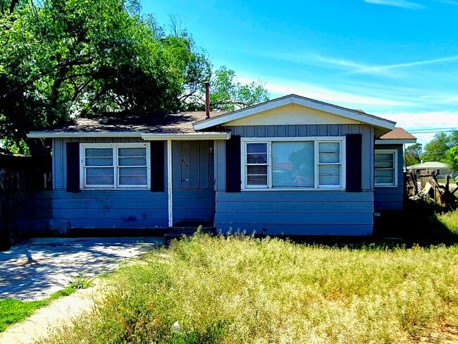 Photo - MOVE-IN SPECIAL: Cozy 3 Bedroom Home in East Lubbock