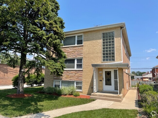 Building Photo - 1215 Westchester Blvd Unit 1 Rental