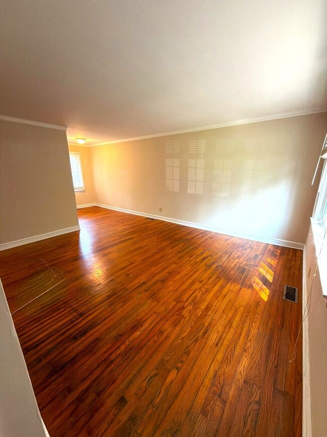 Photo - 1818 Jameston Dr