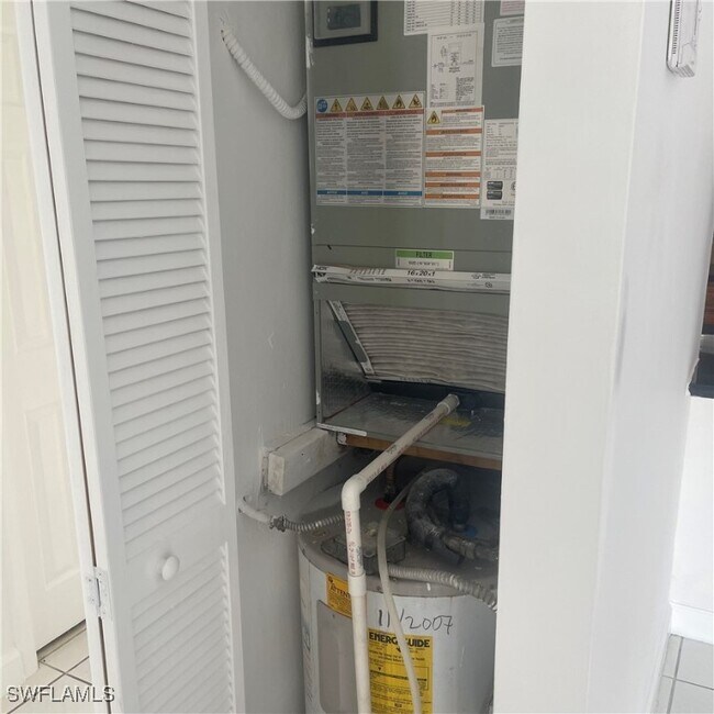 Photo - 3527 NE 168th St Unidad 204