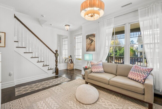 Photo - 251 Mt Pleasant Ave