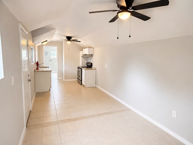 Photo - 1120 N Harrison Ave