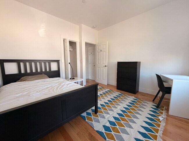 Photo - 1628 Tyler St Unidad 1628T - A - RM 1