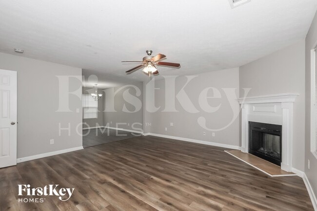 Photo - 311 Goldenrod Dr