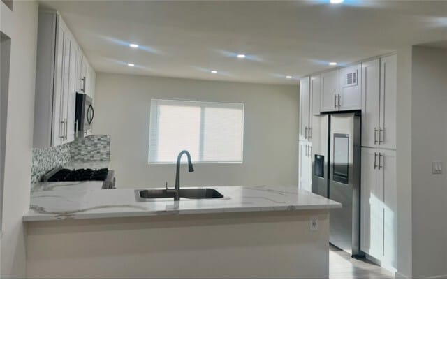 Photo - 22245 Erwin St