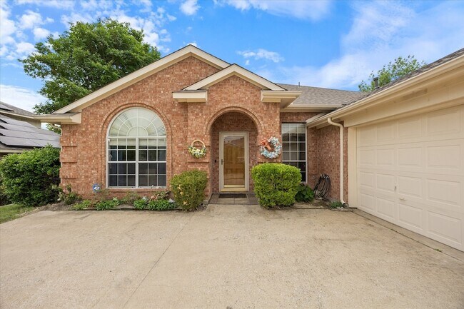 1023 High Cotton Ln
