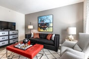 1BR, 1BA - 760SF