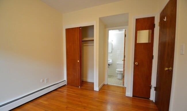 Photo - 168 N Beacon St Unit 1