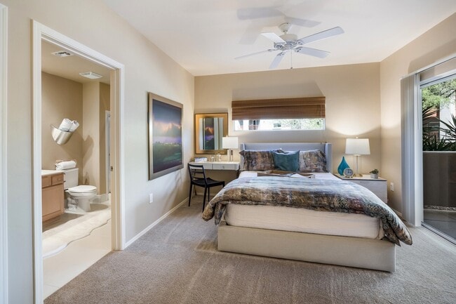 Photo - Golf Villas Apartments