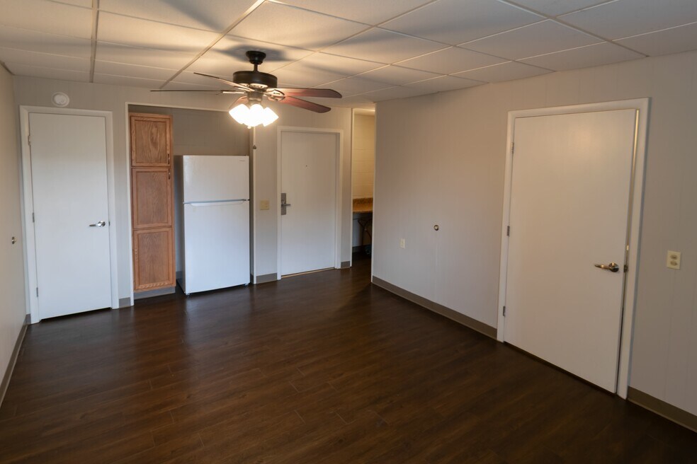 Ridgeview Apartments