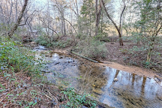 Photo - 150 Blue Jay Rd