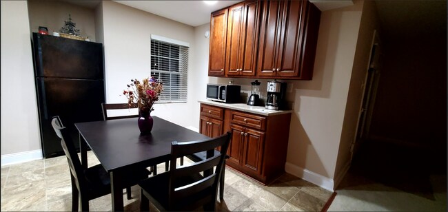 Photo - 15217 Lions Den Rd