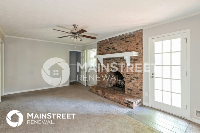 Photo - 2855 Hickory Cir