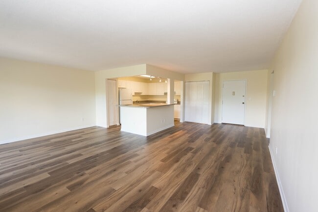 Photo - Chestnut Hill South