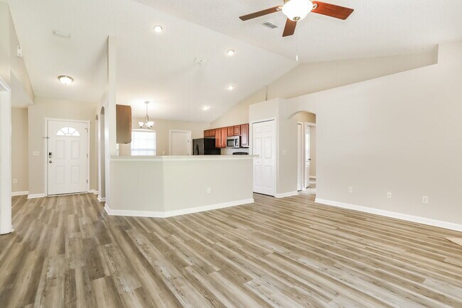 Photo - 9828 Nelson Forks Dr