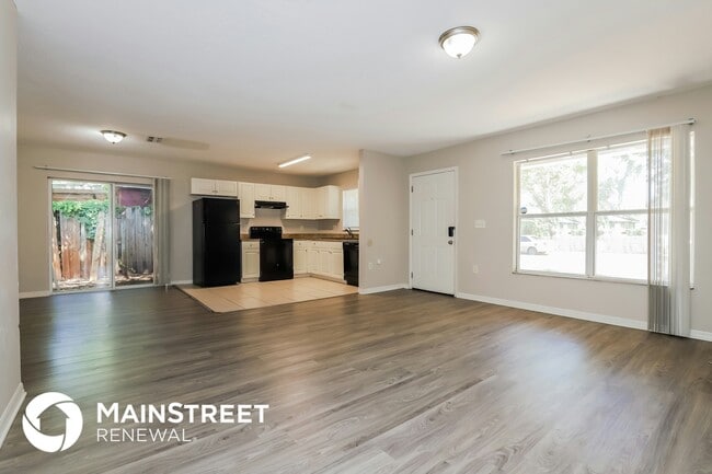 Photo - 2147 16th Ave S