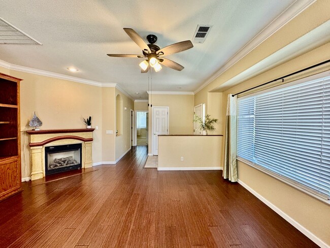 Photo - Is it Retirement Time for You? 3 Bedroom 2 Bath in a desirable gated community!