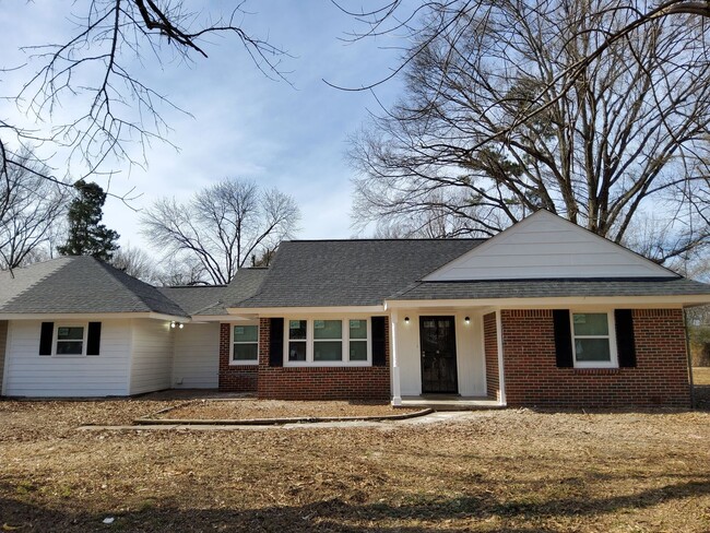 7729 Mahoney Rd