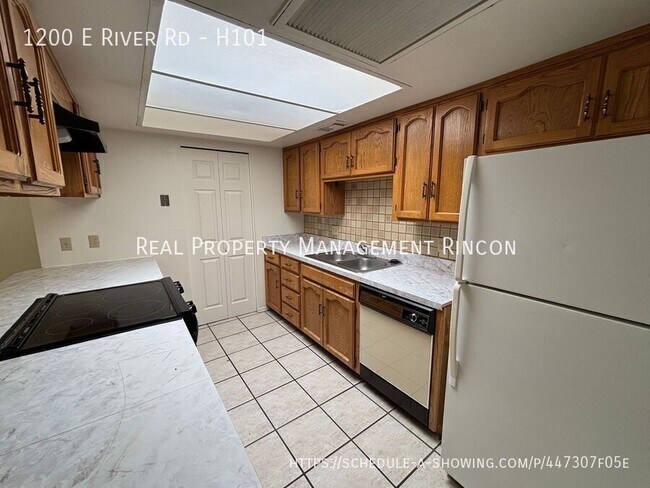 Photo - 1200 E River Rd