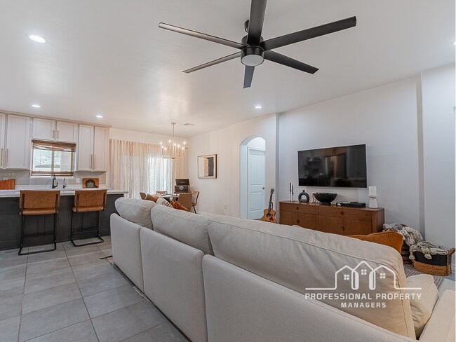 Photo - “Modern 4-Bedroom, 2-Bathroom Solar Home in El Rancho”