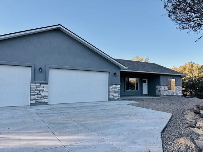 Photo - Brand New Semi-Custom Prescott Home!