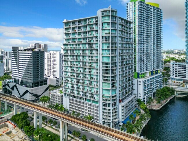 Photo - 690 SW 1st Ct Unit 1232