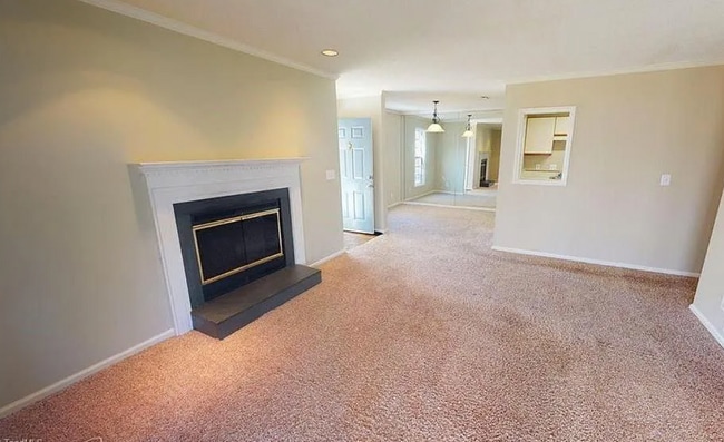 Living room - 648 Balfour Rd Unidad Balfour Rental