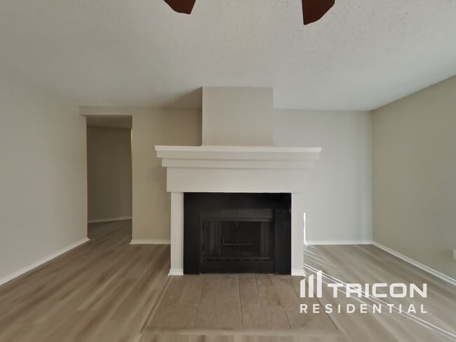Photo - 8230 Longhorn Ridge Dr