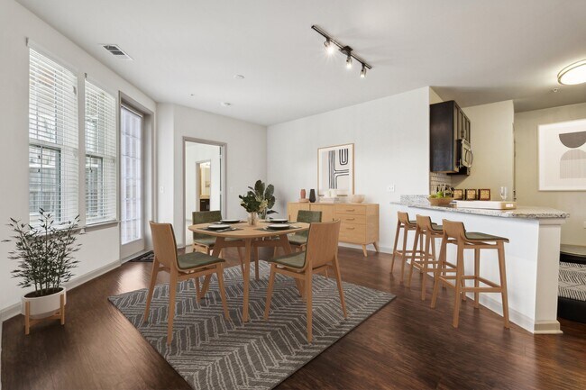 322 Baldwin