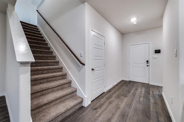 Photo - 9813 Autumn Leaves Ln