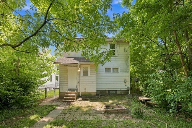 Photo - 147 W Hudson Ave