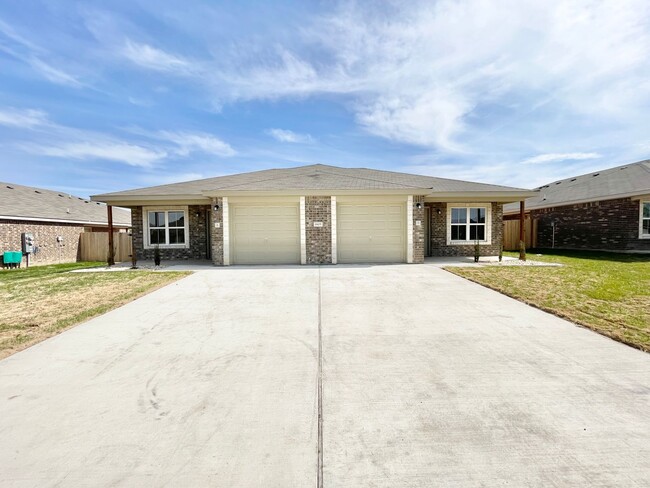 Photo - 1805 Castroville Trl Apartamento Unidad 1805 A Castroville Trail