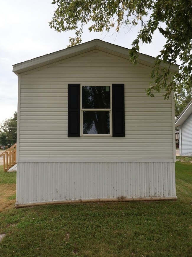 Photo - 200 Gregory Ln