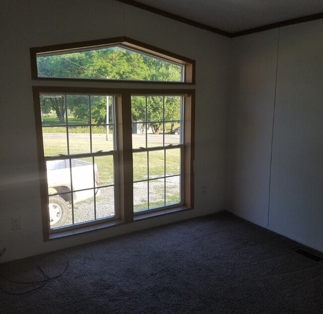 Photo - 2086 Stonecreek Rd SW