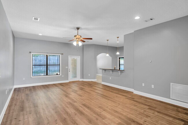 Photo - 4628 Hermosa Rd