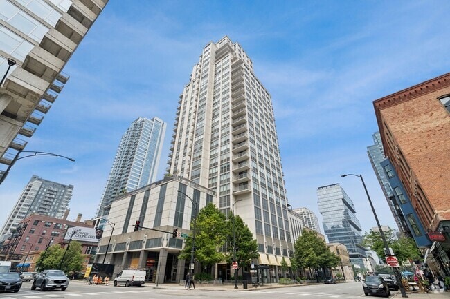 Building Photo - 200 W Grand Ave Unit 1904 Rental
