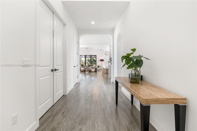 Photo - 1042 SW 113th Ave
