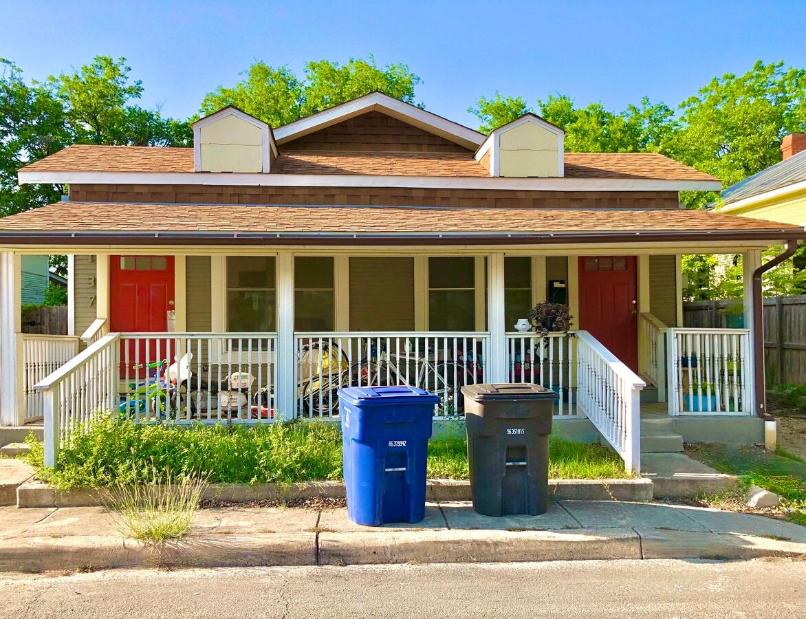 137 Hess St Apartments Unit 1 San Antonio, TX