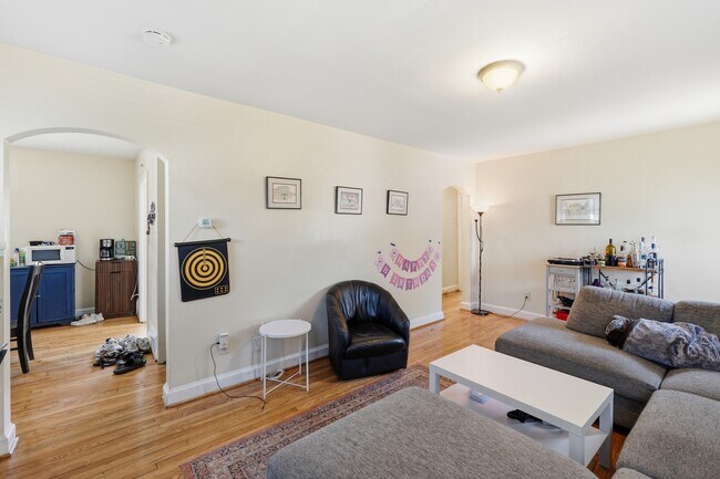 Photo - 7211 Dartmouth Ave