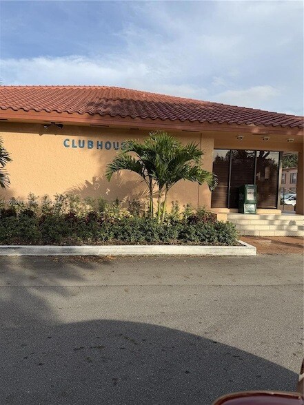 Photo - 7230 Fairway Dr Unit F15