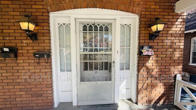 Photo - 445 Davidson Ct Unit B