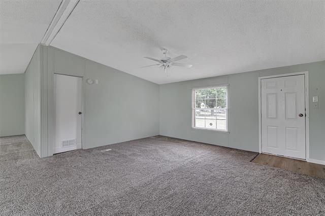 Photo - 140 H and O Ln