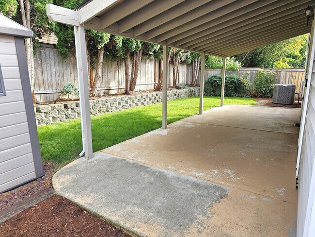 Photo - 21138 SW Houston Dr