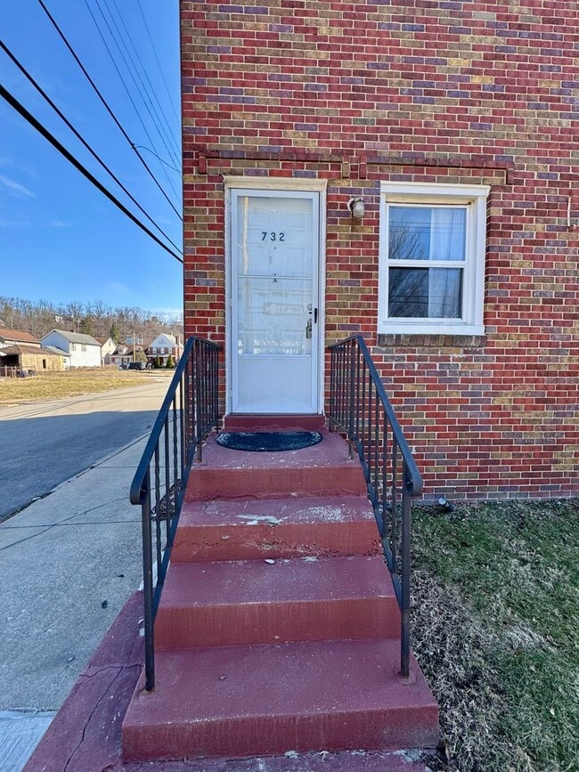 Photo - 732 Idlewood Ave Unit 1