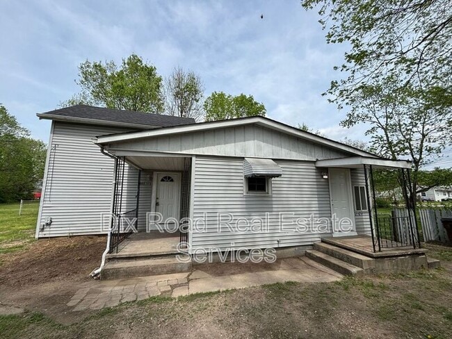 Photo - 1205.5 Forrer St